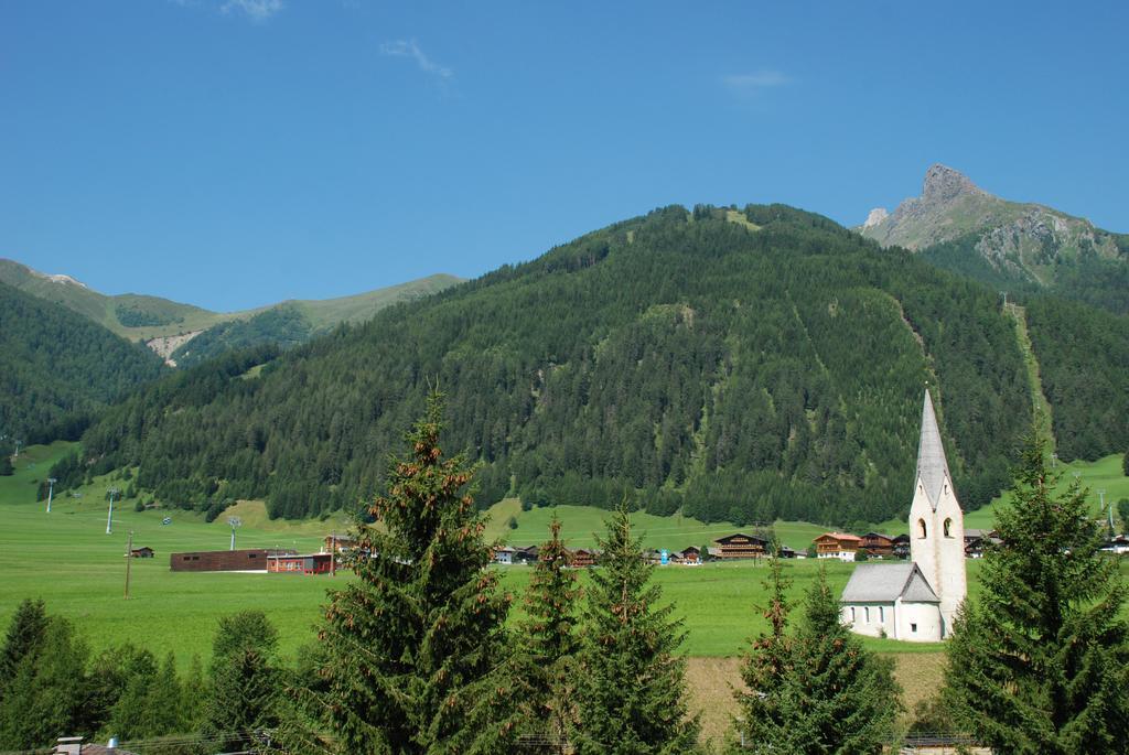 Haus Panoramablick Apartment Kals am Grossglockner Ruang foto